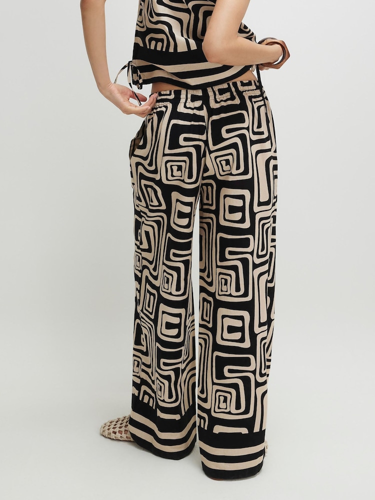 River Island Black Drawstring Linen Geometric Print Wide Leg Trousers - Image 4 of 4 River Island Black Drawstring Linen Geometric Print Wide Leg Trousers - Image 4 of 4
