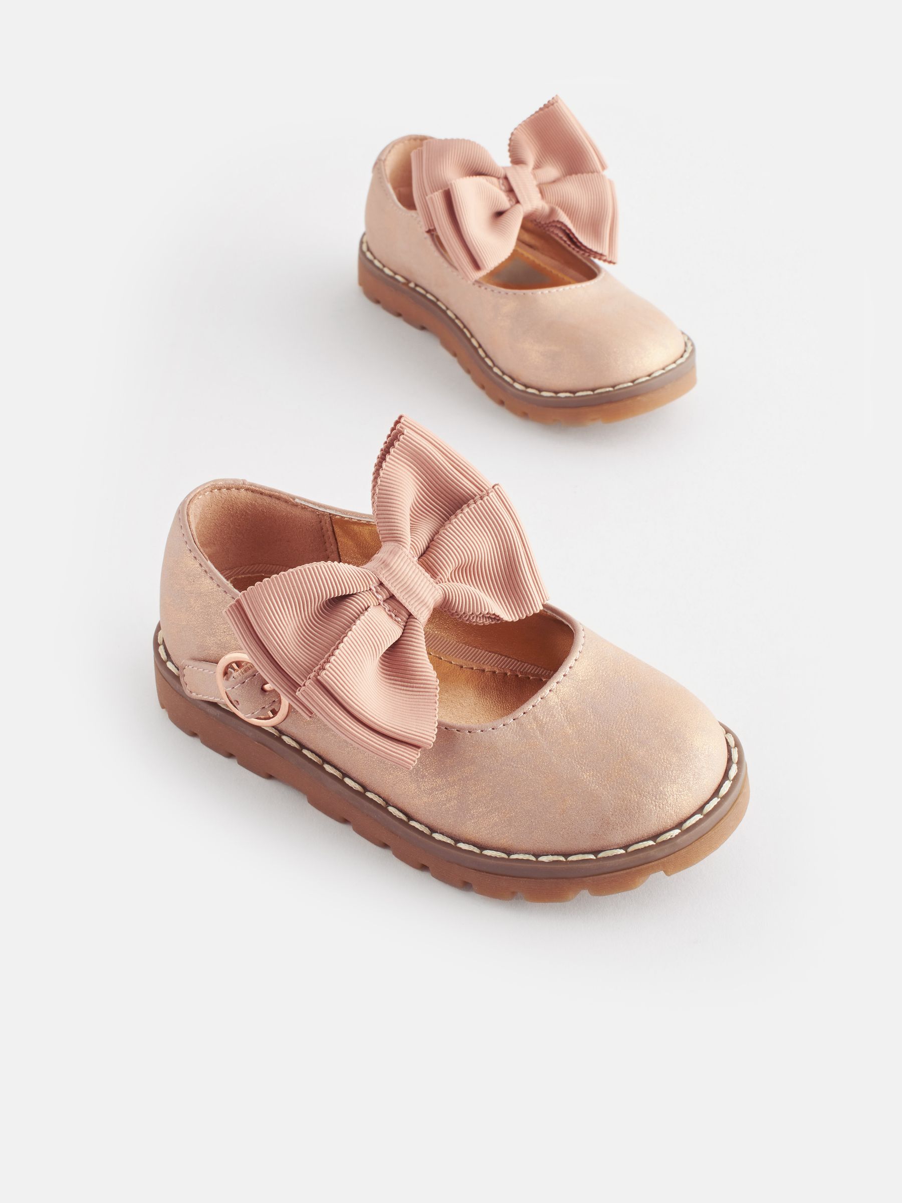 Cute bow shoes shop