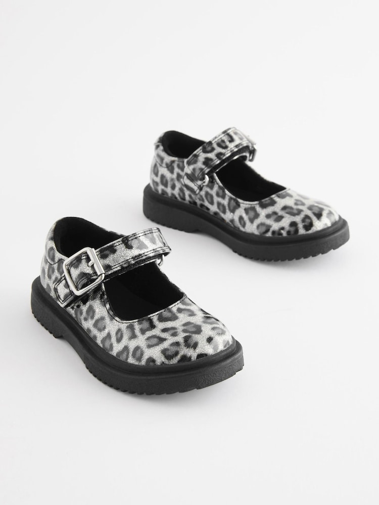 Glitzernder Animalprint - Mary Jane-Schuh mit dicker Sohle - Bild 1 von 5 Glitzernder Animalprint - Mary Jane-Schuh mit dicker Sohle - Bild 1 von 5