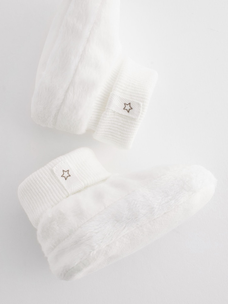 White Bootie Baby Shoes (0-18mths) - Image 5 of 5