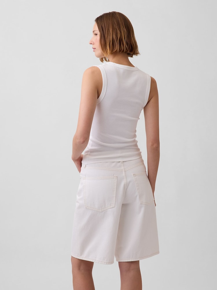 Gap White Modern V-Neck Vest Top - Image 2 of 3 Gap White Modern V-Neck Vest Top - Image 2 of 3