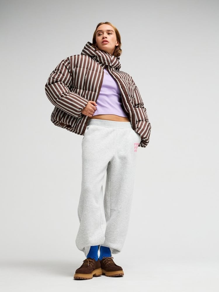Roxy Brown Stripe Diamond Forest Hooded Puffer Jacket - Image 2 of 7 Roxy Brown Stripe Diamond Forest Hooded Puffer Jacket - Image 2 of 7
