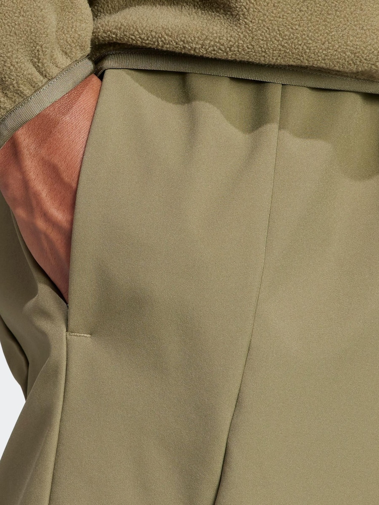 adidas Green Sportswear City Escape Cargo Tracksuit Bottoms - Image 9 of 9