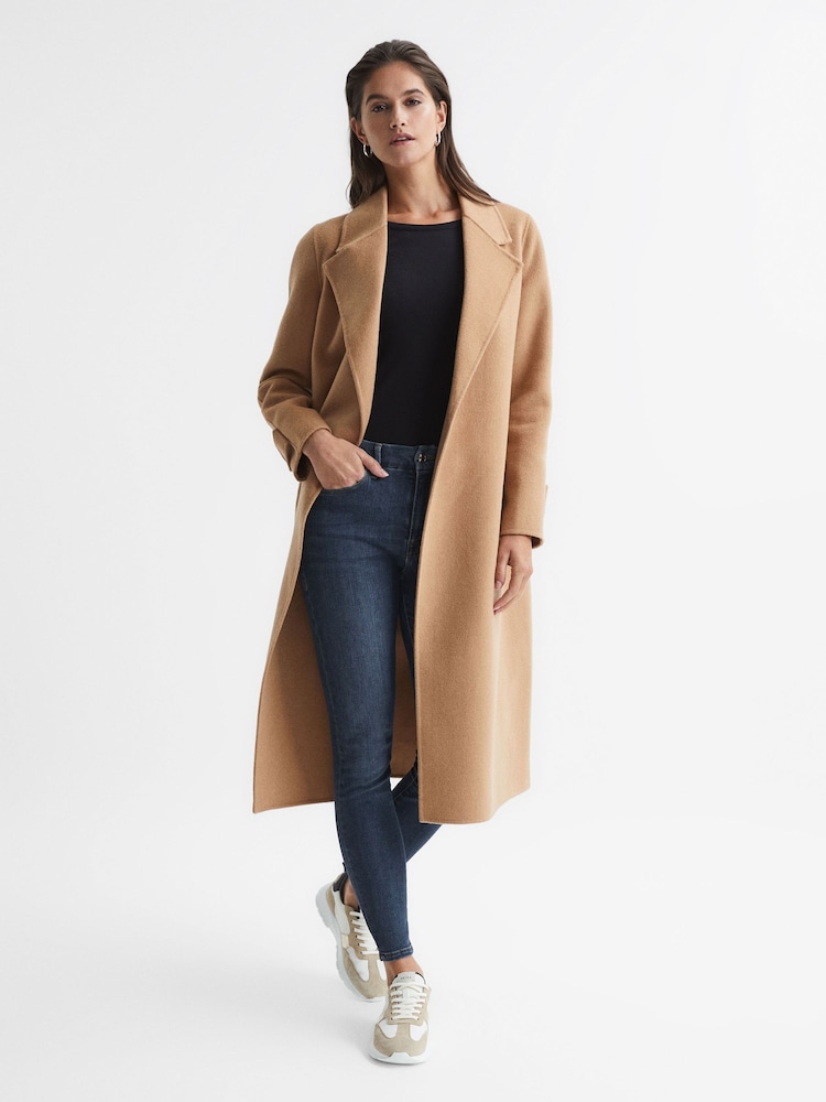 Good American Released Hem Skinny Jeans - Image 6 of 6