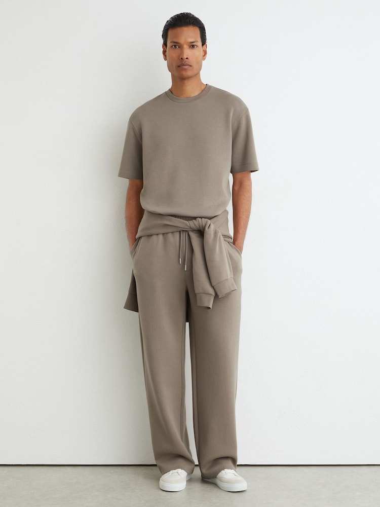 Reiss Mushroom Brown Cade Premium Interlock Relaxed-Fit T-Shirt - Image 1 of 6 Reiss Mushroom Brown Cade Premium Interlock Relaxed-Fit T-Shirt - Image 1 of 6