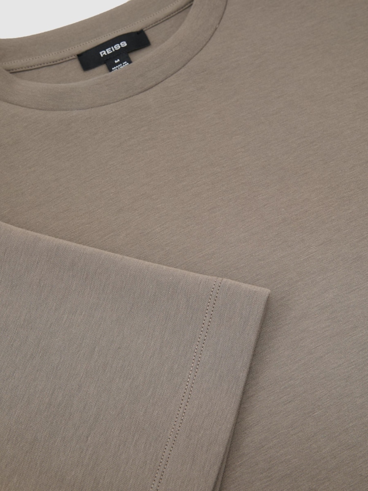 Reiss Mushroom Brown Cade Premium Interlock Relaxed-Fit T-Shirt - Image 6 of 6 Reiss Mushroom Brown Cade Premium Interlock Relaxed-Fit T-Shirt - Image 6 of 6