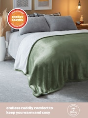 Silentnight Green Giant Snugsie - Image 2 of 7