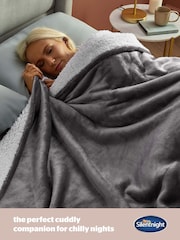Silentnight Grey Giant Blanket - Image 4 of 7