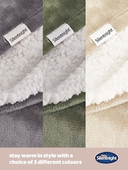 Silentnight Grey Giant Blanket - Image 7 of 7
