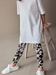 Black/White Daisy Printed Leggings (3-16yrs) - Image 3 of 5