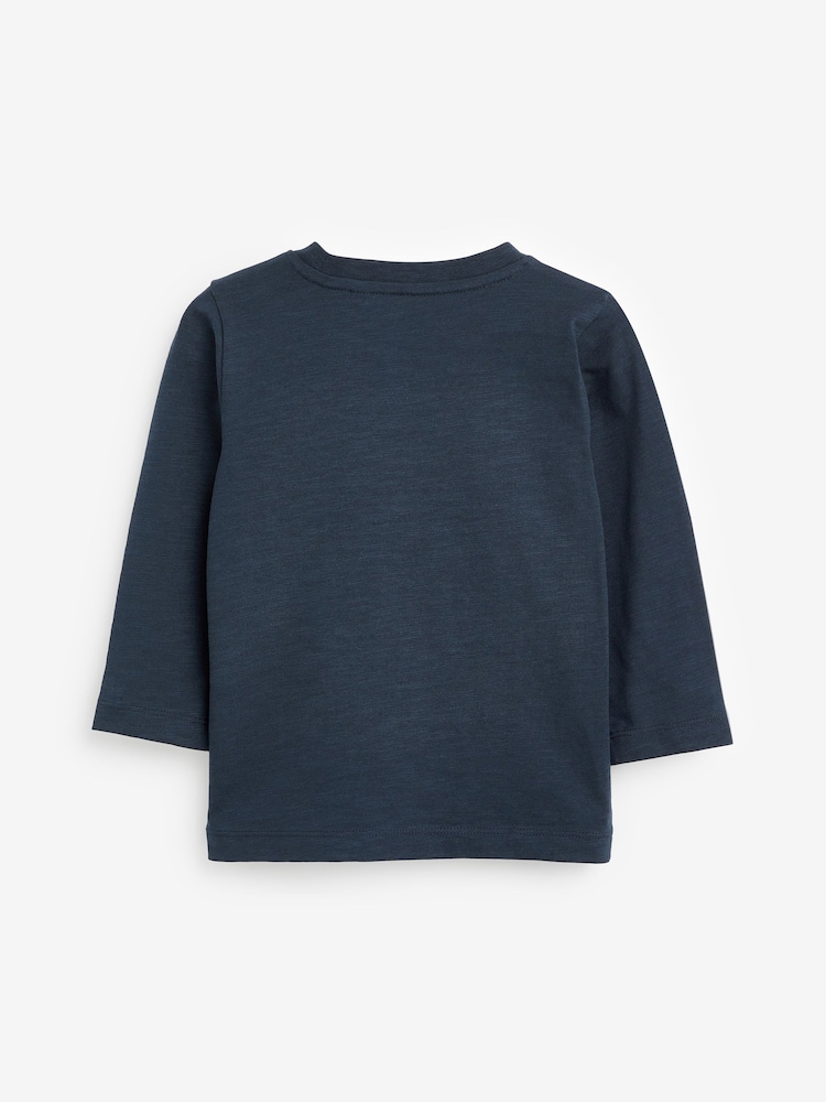 Marineblau/Khakigrün mit Mini-Dinosauriern - Langärmlige Shirts mit Motiv im 3er Pack, (3 Monate – 7 Jahre) - Bild 2 von 2 Marineblau/Khakigrün mit Mini-Dinosauriern - Langärmlige Shirts mit Motiv im 3er Pack, (3 Monate – 7 Jahre) - Bild 2 von 2