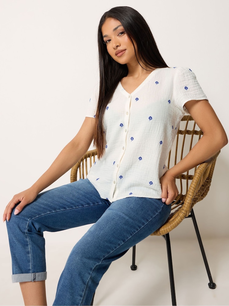 M&Co White Petite Short Sleeve Button Through Blouse - Image 2 of 5 M&Co White Petite Short Sleeve Button Through Blouse - Image 2 of 5