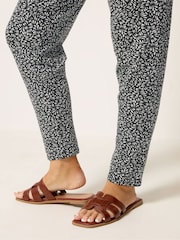 M&Co Black Petite Jersey Hareem Trousers - Image 4 of 5
