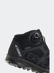adidas Black Terrex Boa Mid Rain Hiking Boots - Image 8 of 9