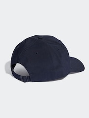 Blau - adidas Leichte Baseball-Cap mit Metallplakette - Bild 2 von 4