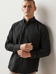 Черный/желтый с золотистым принтом - Обычный крой - Easy Iron Long Sleeve Single Cuff Printed Oxford Shirt - Изображение 5 из 10