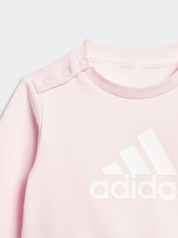 بنطلون رياضي رمادي Badge Of Sport من Adidas - Image 3 of 5