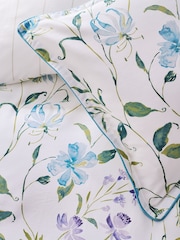 Cooper and Gray Passion Flower Duvet Cover and Pillowcase Set - 圖片 3/4