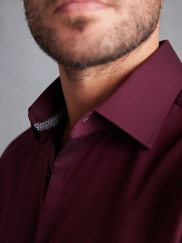 Burgundy Red Slim Fit Signature Premium 100% Cotton Textured Long Sleeve Single Cuff Shirt - Image 4 of 7