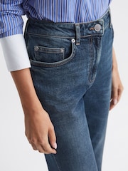 Reiss Mid Blue Phillipa Straight Leg Boyfriend Jeans - Image 4 of 5