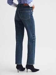 Reiss Mid Blue Phillipa Straight Leg Boyfriend Jeans - Image 5 of 5