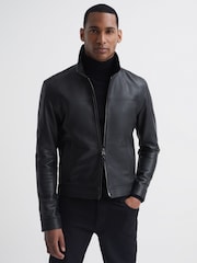 Veste en cuir Reiss Roland zippée - Image 6 de 7