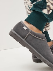 Gris - Pantuflas estilo botín con forro de piel sintética de ante - Imagen 6 de 6