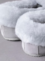 Lakeland Leather Light Grey Ladies Sheepskin Moccasin Slippers - Image 3 of 3