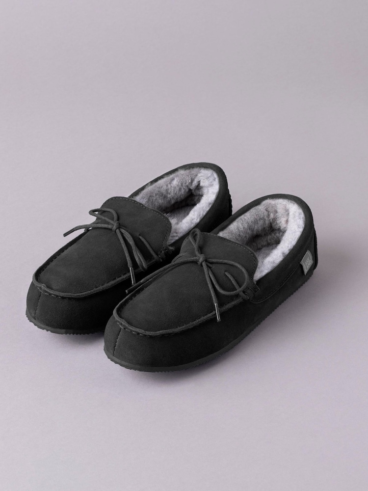 Lakeland Leather Black Mens Sheepskin Moccasin Slippers - Image 1 of 3