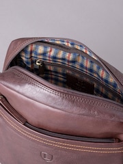 Lakeland Leather Brown Small Keswick Leather Messenger Bag - Image 4 of 6