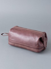 Lakeland Leather Brown Keswick Leather Washbag - Image 1 of 4