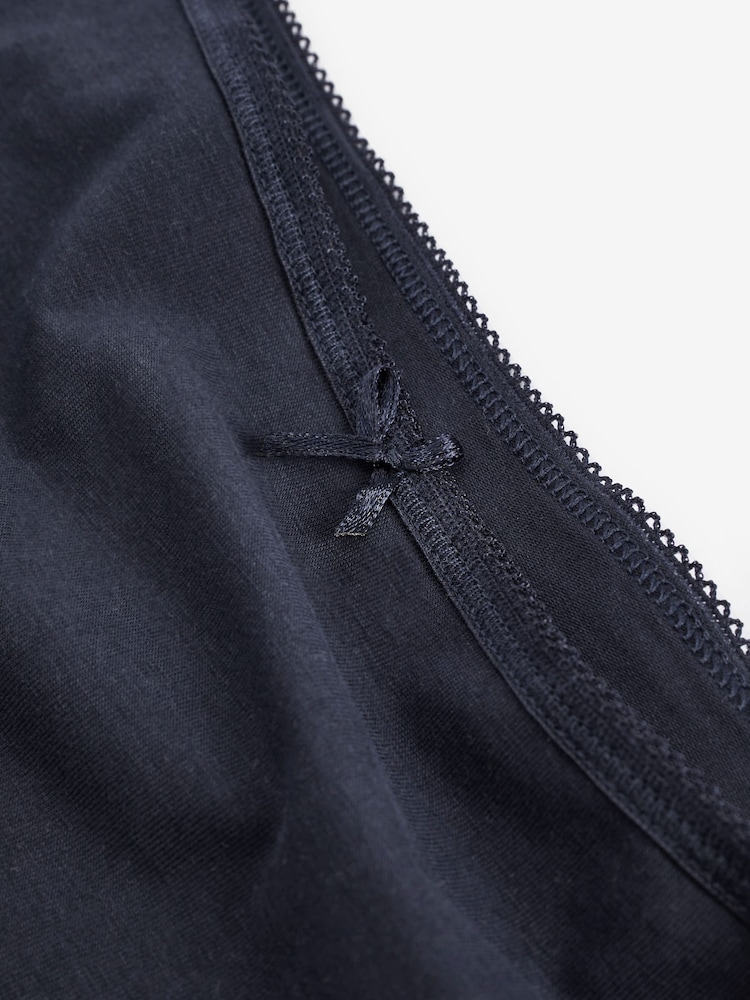 Navy Blue/White Midi Cotton Rich Knickers 4 Pack - Image 10 of 10