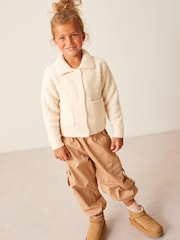 Ecru, Weiß - Strickjacke mit Bouclé-Kragen (3–16 Jahre) - Bild 4 von 9