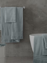 Catherine Lansfield 6 Piece Green Zero Twist 100% Cotton Towel Bale Set - Image 2 of 4