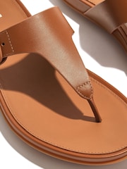 FitFlop Natural Gracie Rubber-Buckle Leather Toe-Post Sandals - Image 4 of 4
