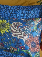 Matthew Williamson Blue Gardenia  Damask Cotton Duvet Cover and Pillowcase Set - Image 2 of 4