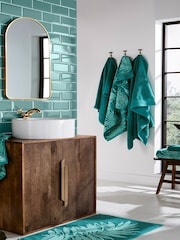 Matthew Williamson Green La Palmera 100% Cotton Towel - Image 1 of 4