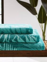 Matthew Williamson Green La Palmera 100% Cotton Towel - Image 2 of 4