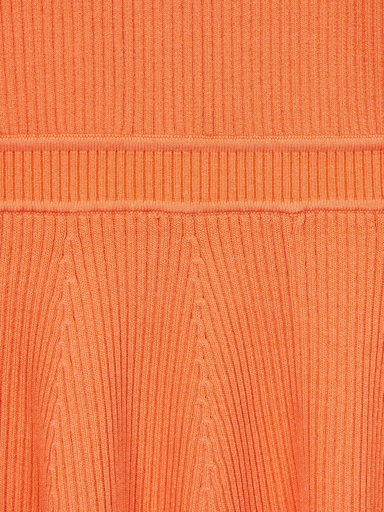 Vestido de punto ajustado con de vuelo Clare de Reiss - Imagen 7 de 7