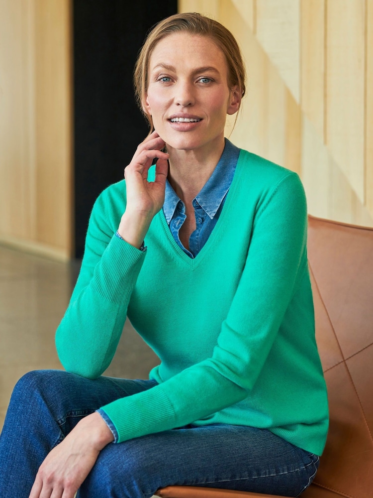 Pure Collection Cashmere V-Neck Sweater - Image 1 of 3
