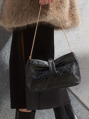 Negru texturat - Friends Like These Scrunch Chain Shoulder Bag - Imaginea 1 din 6