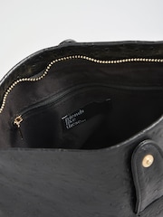 Negru texturat - Friends Like These Scrunch Chain Shoulder Bag - Imaginea 6 din 6