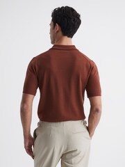قميص بولو صوف ميرينو بياقة مفتوحة Duchie من REISS - Image 5 of 6