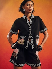 River Island Black Terry De Havilland Short Sleeve Beaded Floral Shirt - Image 2 of 4