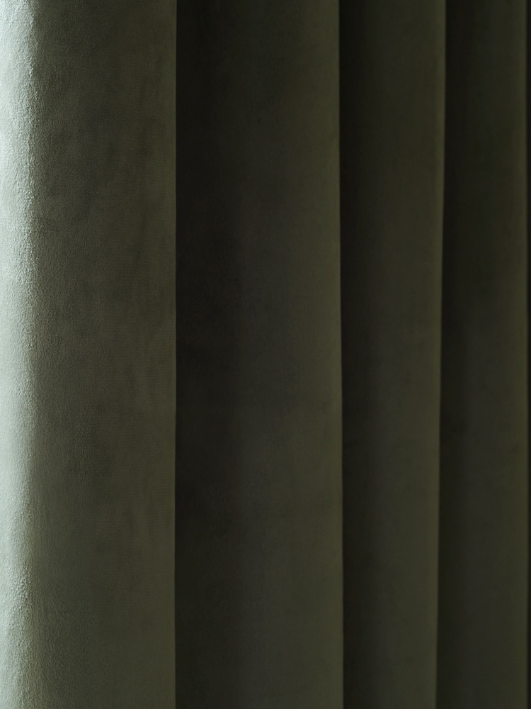 Green Dark Matte Velvet Blackout/Thermal Curtains - Image 7 of 8