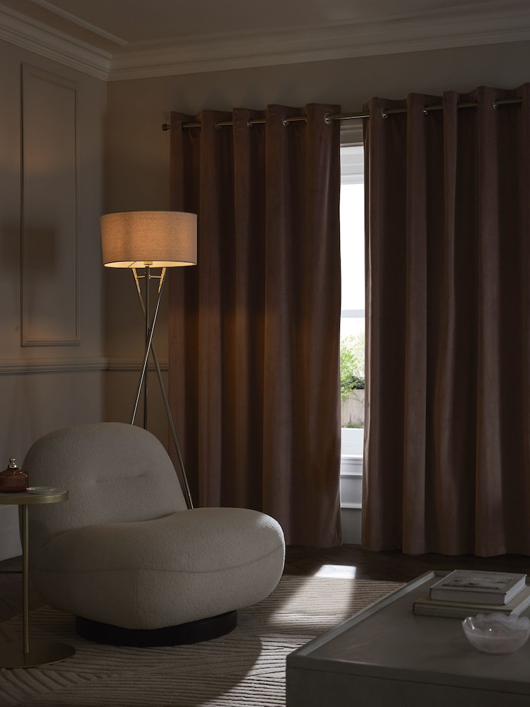 Matte Velvet Curtains - Image 3 of 7