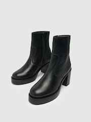 Schuh Belle Black Leather Platform Boots - Image 3 of 4