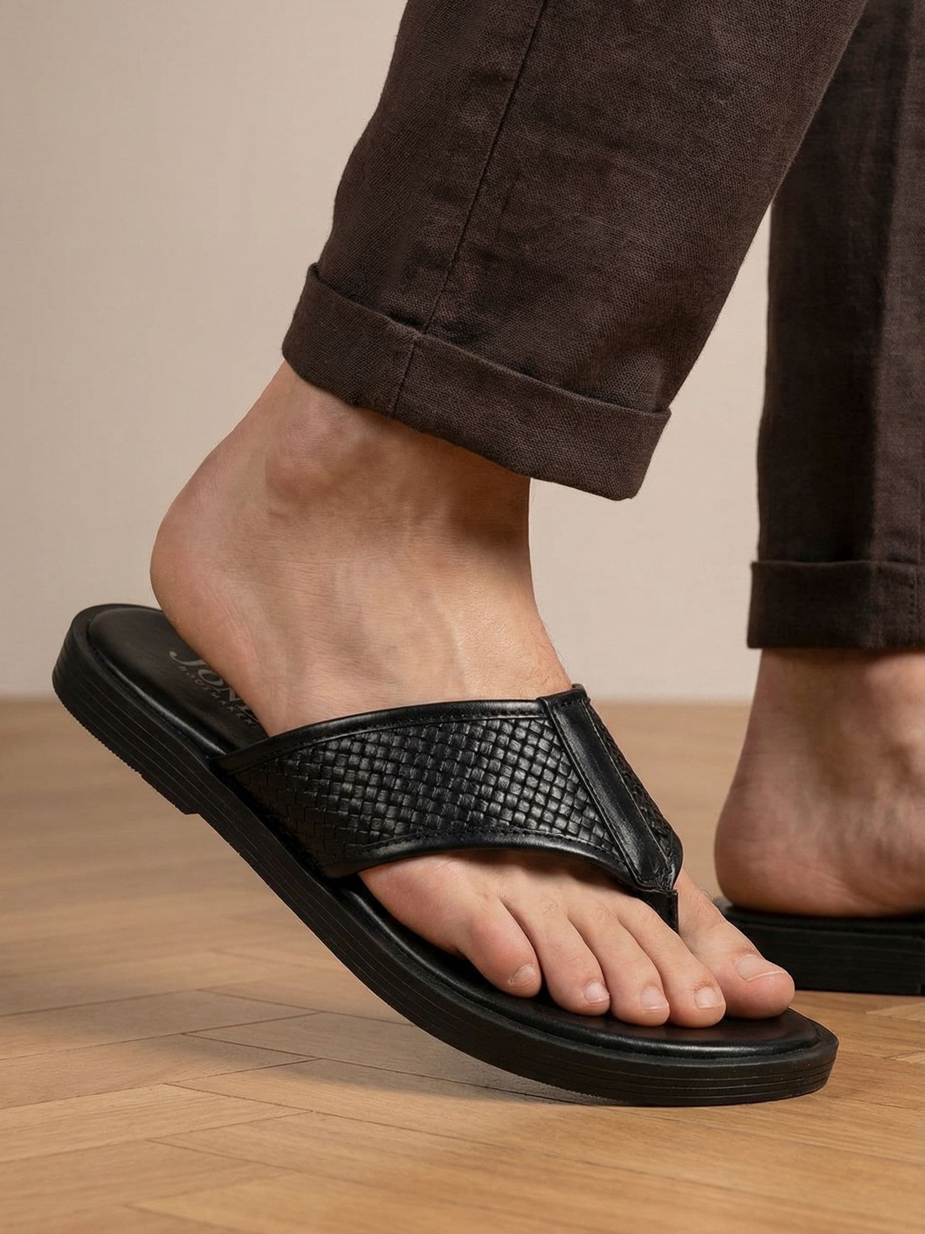Buy Jones Bootmaker Black Wallgate Premium Leather Toe Post