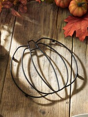 Black Pumpkin Wire Trivet - Image 3 of 4