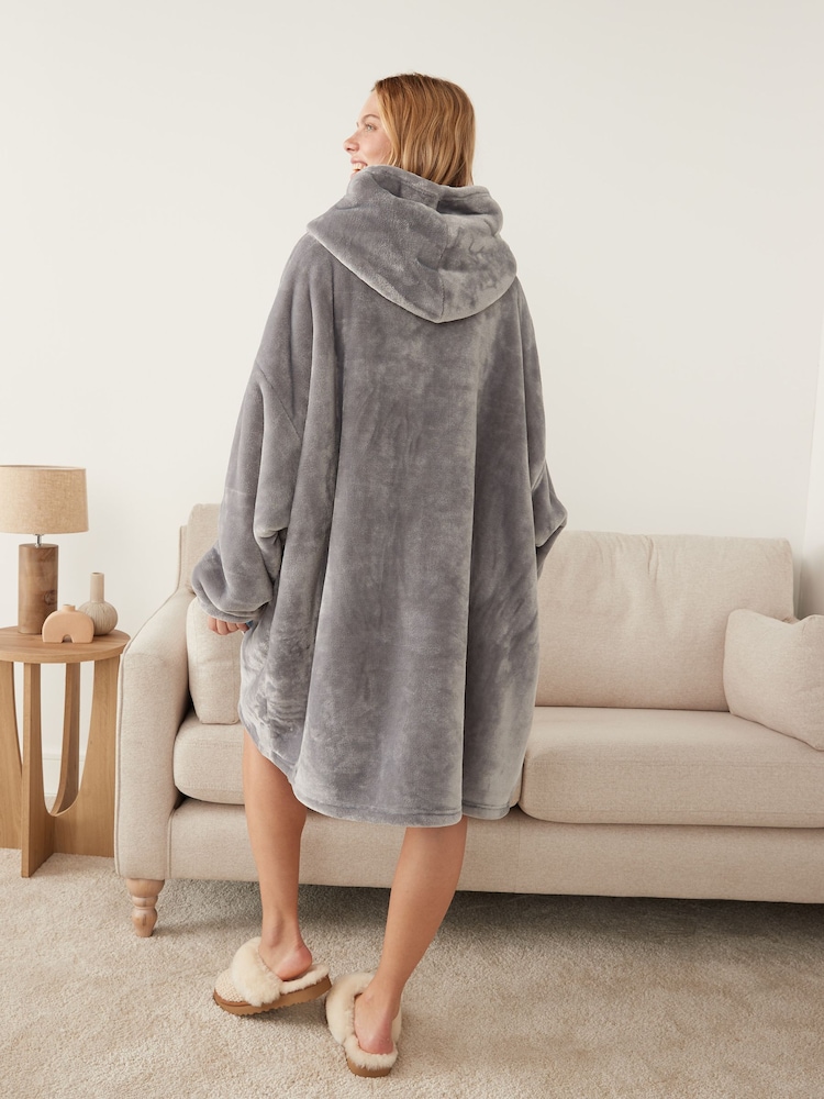 Ony Soft Cosy Fleece Extra Thick Oversized Blanket Hoodie - Image 3 of 6